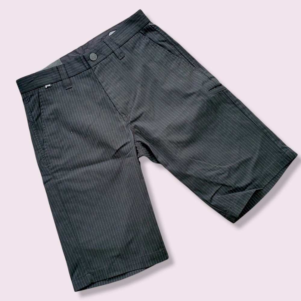 2/40$ - NWT- FOX RACING - Short - 28